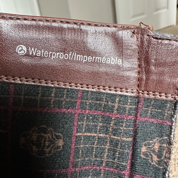 Blondo Brown Heeled Boots - Picture 3 of 12